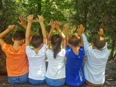 Activitati creative cu copii la Neverland Afterschool